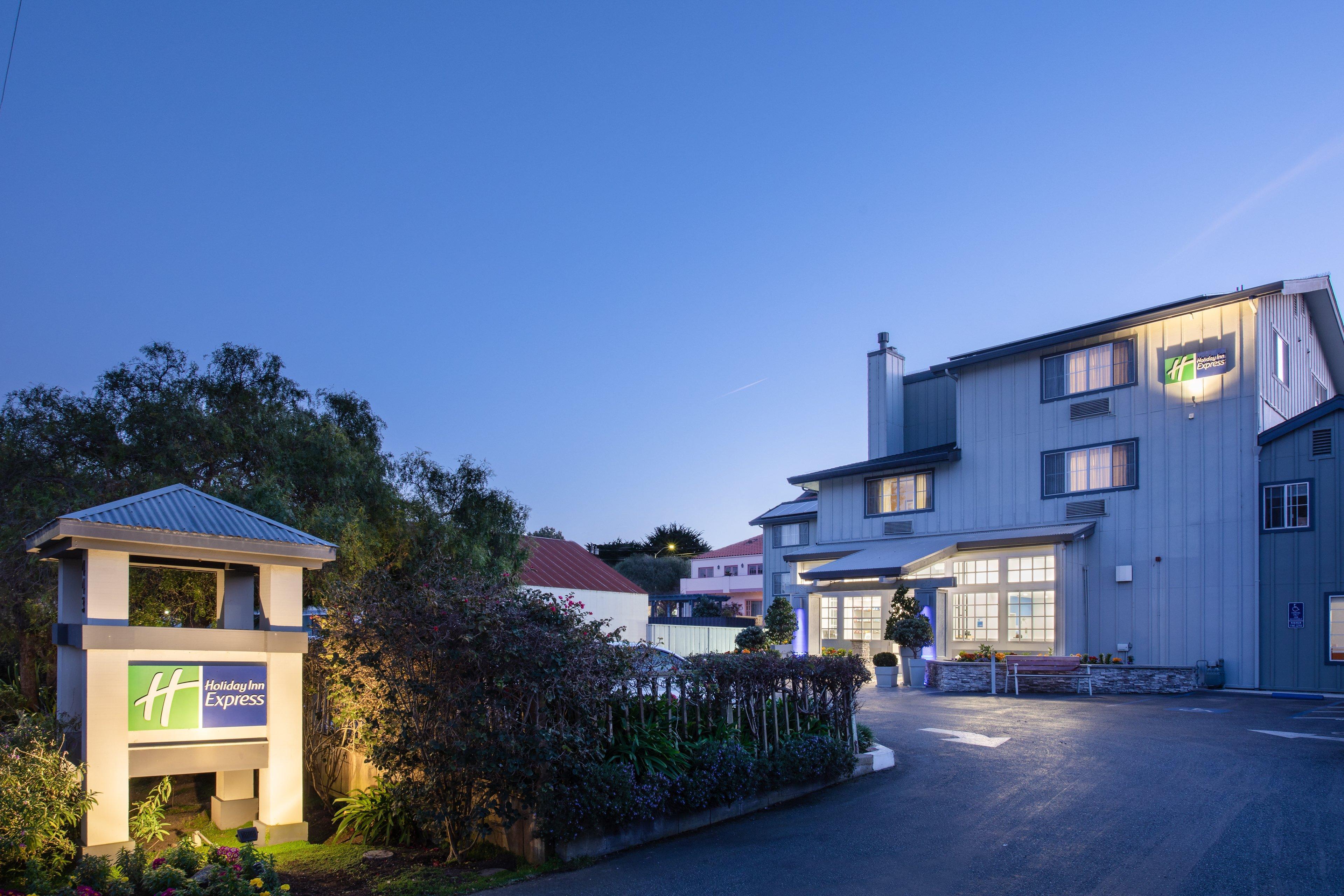 Holiday Inn Express Monterey - Cannery Row By Ihg Exterior foto